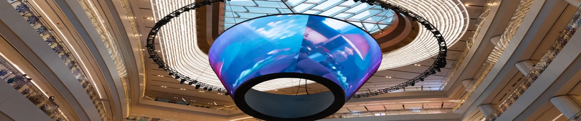 Adhaiwell industrial high-resolution display screen case study